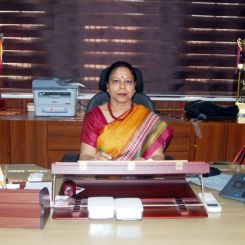 Dr. Jyotsna 